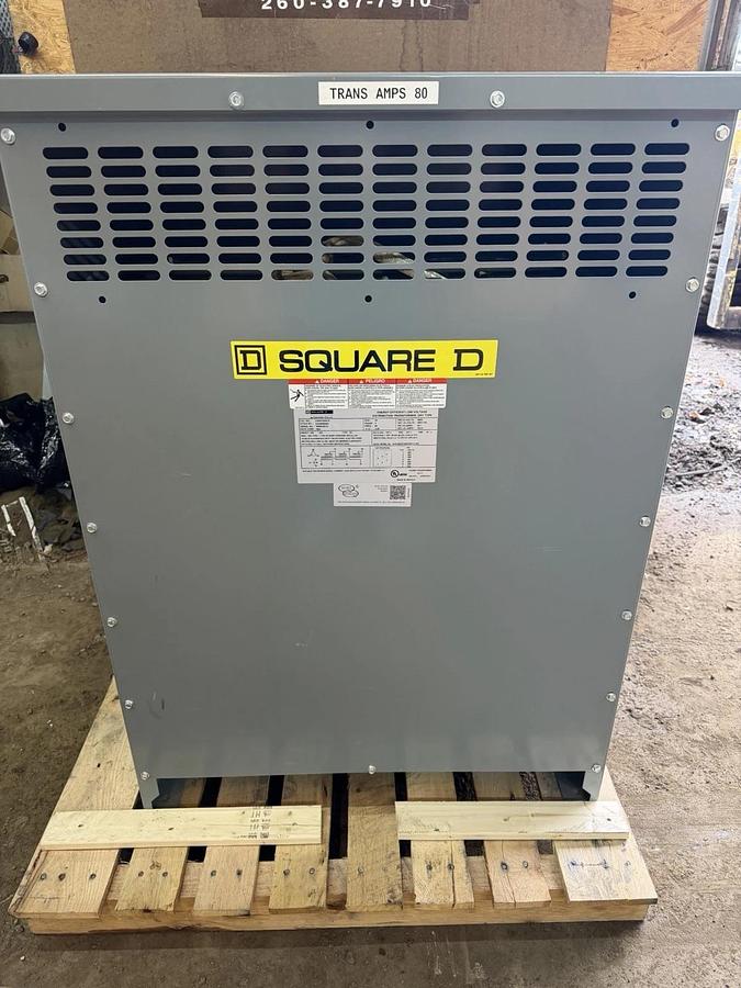 Used 45 KVA SQUARE D TRANSFORMER EX45T3HNLP PRI: 480V @ 54.1A SEC: 208/120V @ 124.9A