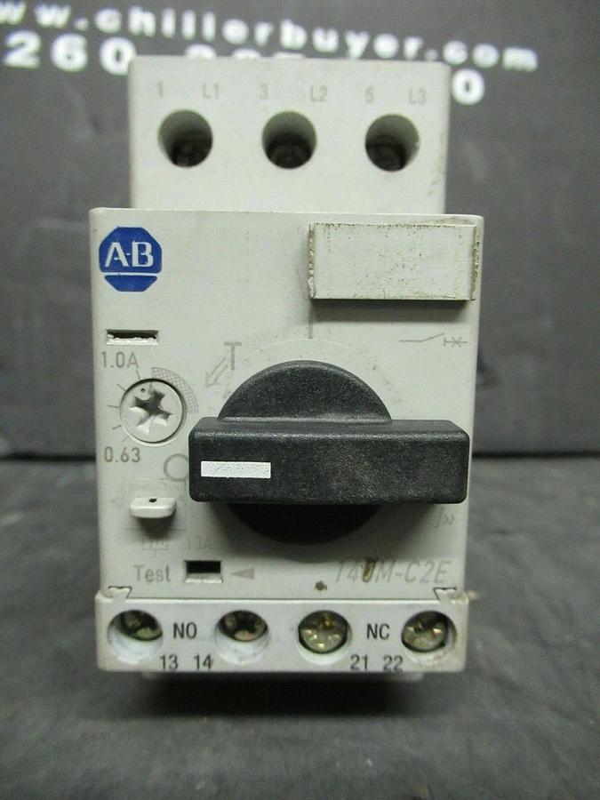 Used ALLEN BRADLEY MANUAL MOTOR START 140M-C2E-B10 SER. A 1 AMP 600 VAC 0.75 HP