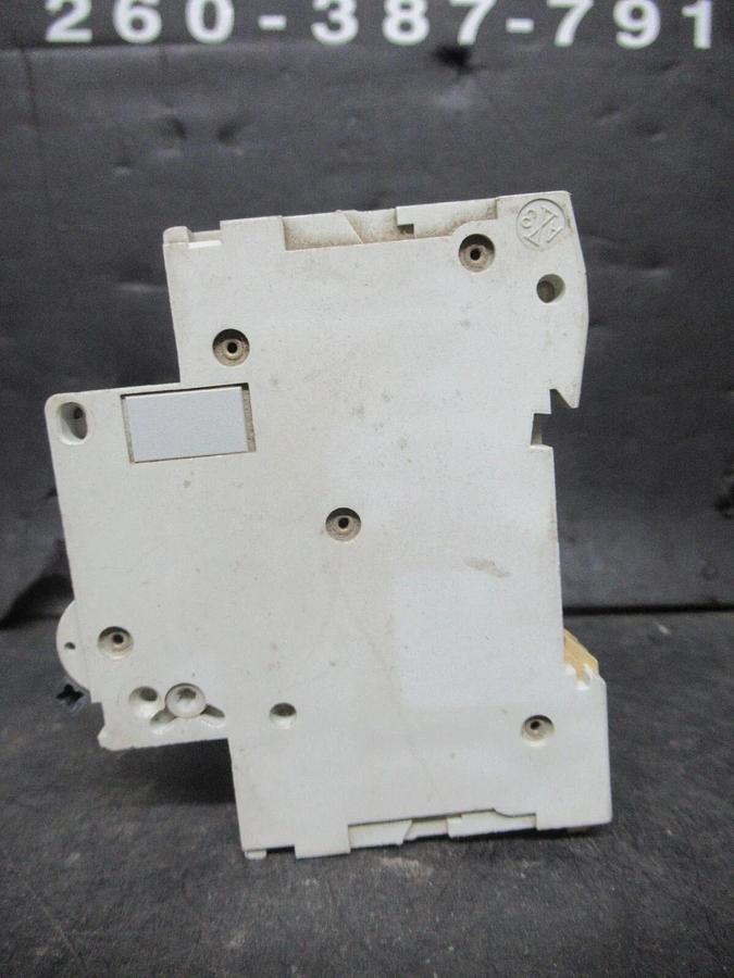 Used MERLIN GERIN SINGLE POLE BREAKER 24118 MULTI 9 C60N 16A-TYPE B 277 VAC