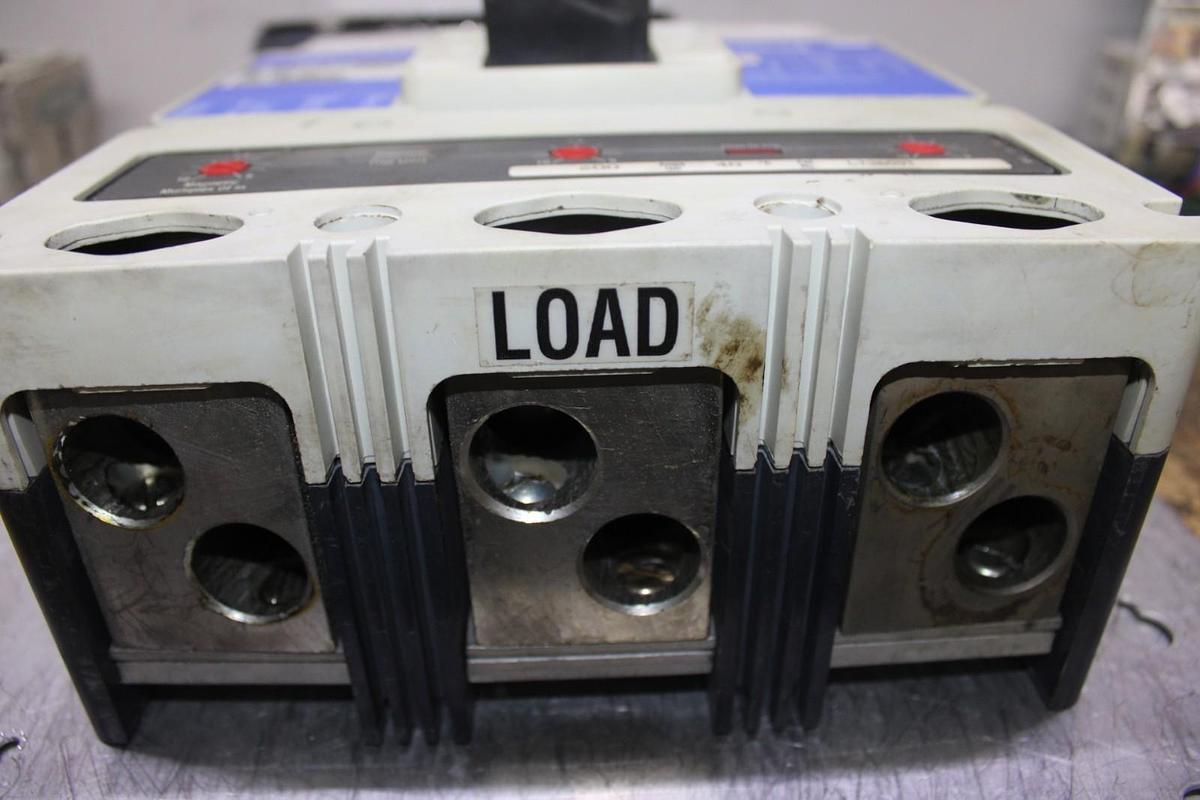 Used CUTLER-HAMMER CIRCUIT BREAKER LDB3600W 600 AMP 600 VAC 3-POLE LDB-35K