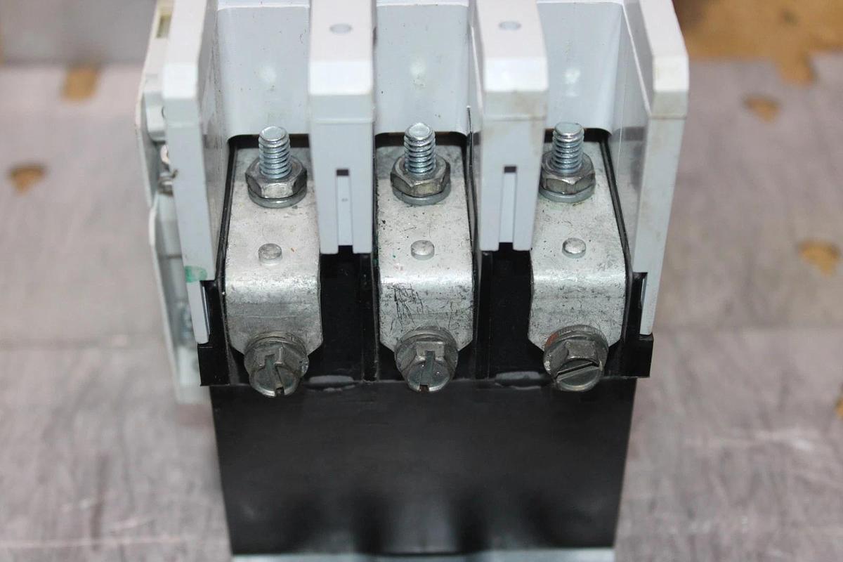 Used EATON CONTACTOR C825HN10 120 AMP 600 VOLT 3-POLE 3 HP *WARRANTY*