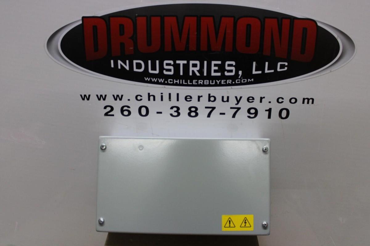 Used JOHNSON CONTROLS SC-EQ/INSTALL KIT COMMUNICATION KIT YK-SCCPNL-0 240V 40VA