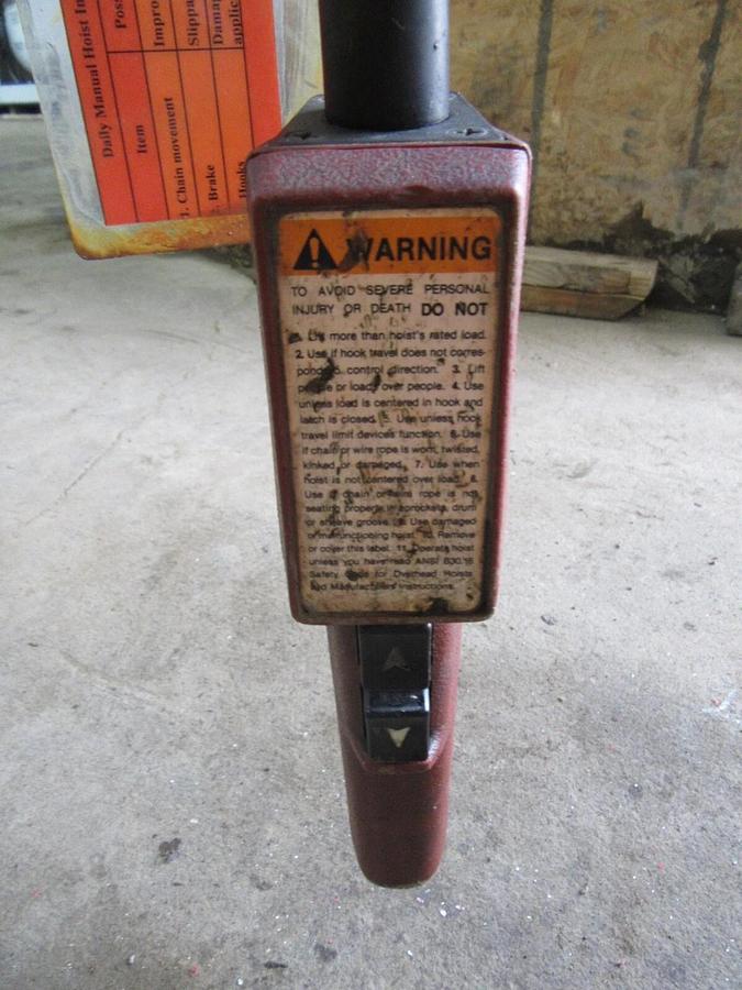 Used 1/4 TON COFFING CHAIN HOIST 230/460 VAC 3 PH W/ MANUAL TROLLEY EC05163 10' / 7'