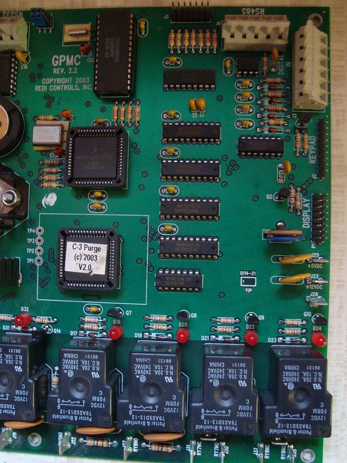 Used REDI CONTROLS REDI PURGE CIRCUIT BOARD & LCD READOUT MODEL: GPMC REV 2.2