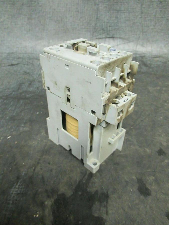 Used 25 AMP ALLEN BRADLEY CONTACTOR 100-C12Z*10 600 VAC 3 POLE **WARRANTY**