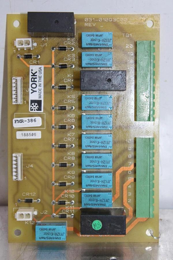 Used YORK HVAC CHILLER RELAY CIRCUIT BOARD 031-01093C00 **WARRANTY INCLUDED**