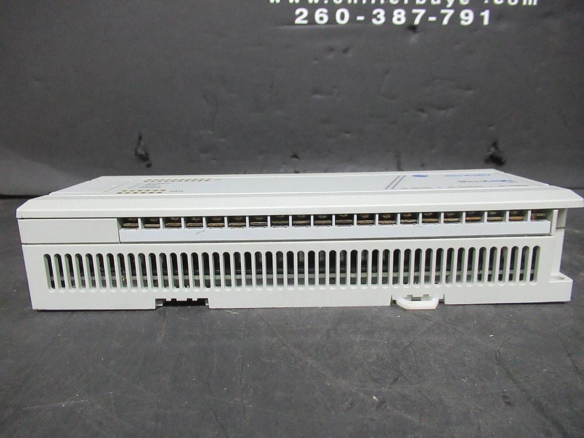 Used ALLEN BRADLEY MICROLOGIX1000 1761-L32BBB SER. D 30 VDC 1.5 AMP **WARRANTY**