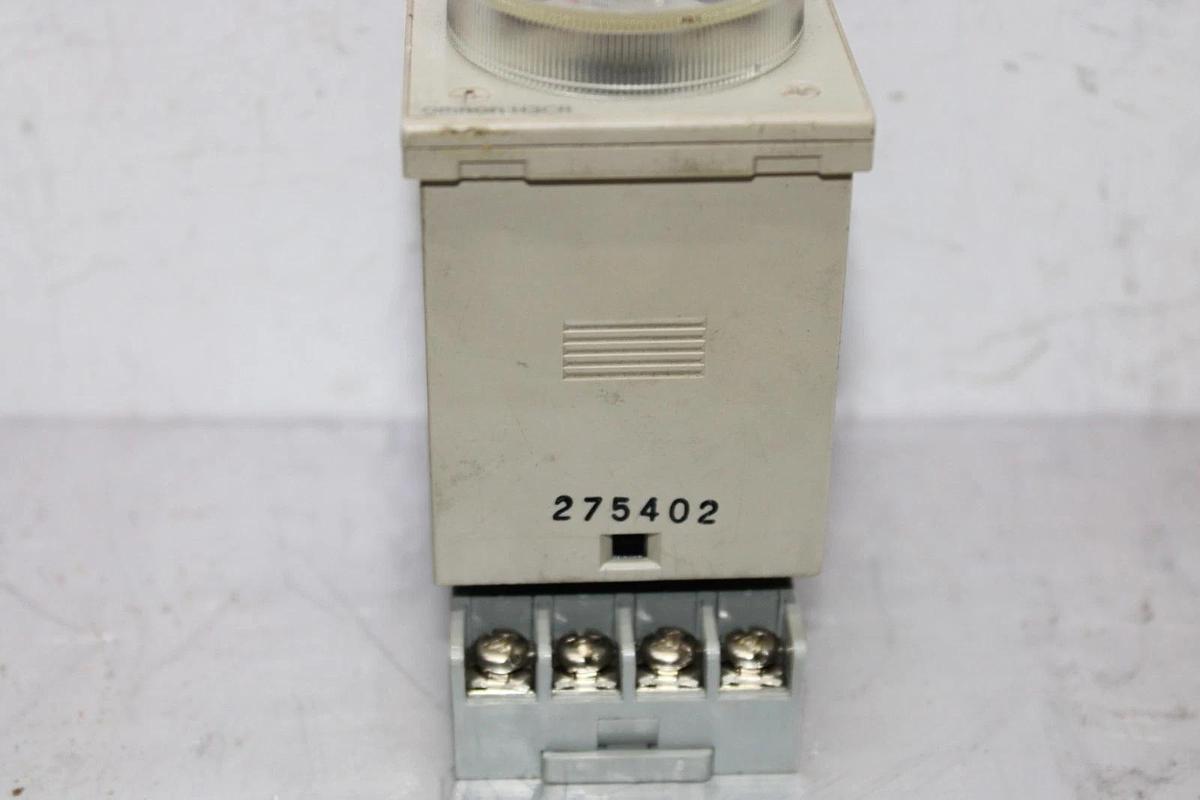 Used OMRON TIME DELAY RELAY H3CR-A8 0-3 MINUTE DELAY 240 VAC 5 AMP **WARRANTY**