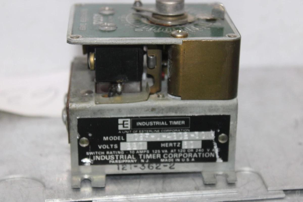 Used ASCO ESTERLINE RETRANSFER INDUSTRIAL TIMER CSF-J-4802-30M 220 VOLT 0-30 MINUTE