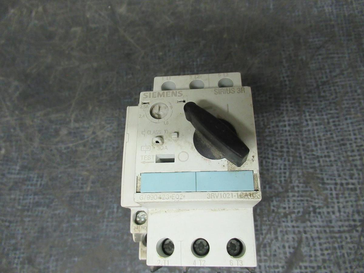 Used SIEMENS MANUAL MOTOR START 3RV1021-1CA10 600V 2.5A 2HP **WARRANTY INCLUDED**