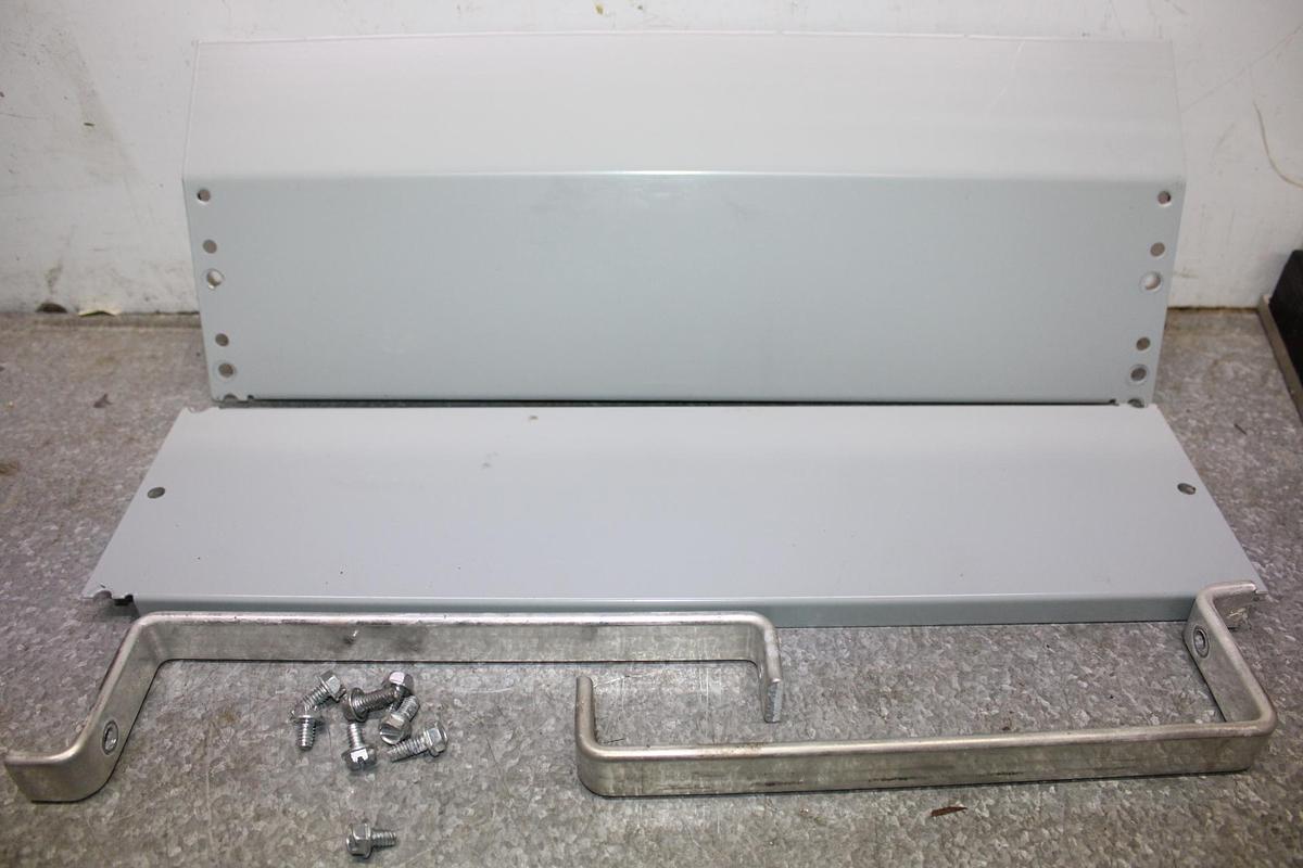 SIEMENS TWIN MOUNTING KIT HARDWARE FOR S5 PANELBOARDS AND 3VA5 BREAKERS