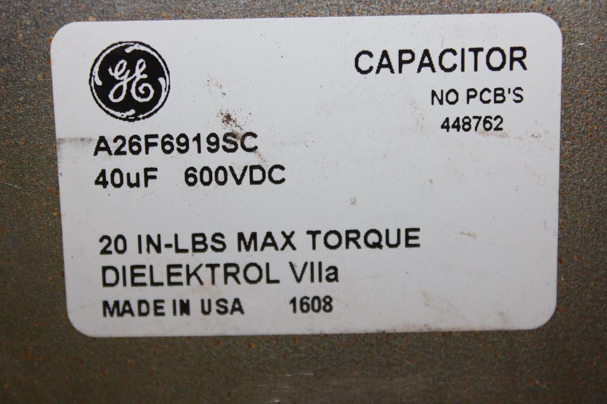 Used LOT OF 3 GENTEQ CAPACITORS 97F8264 45 uF 600 VAC 50/60 HZ