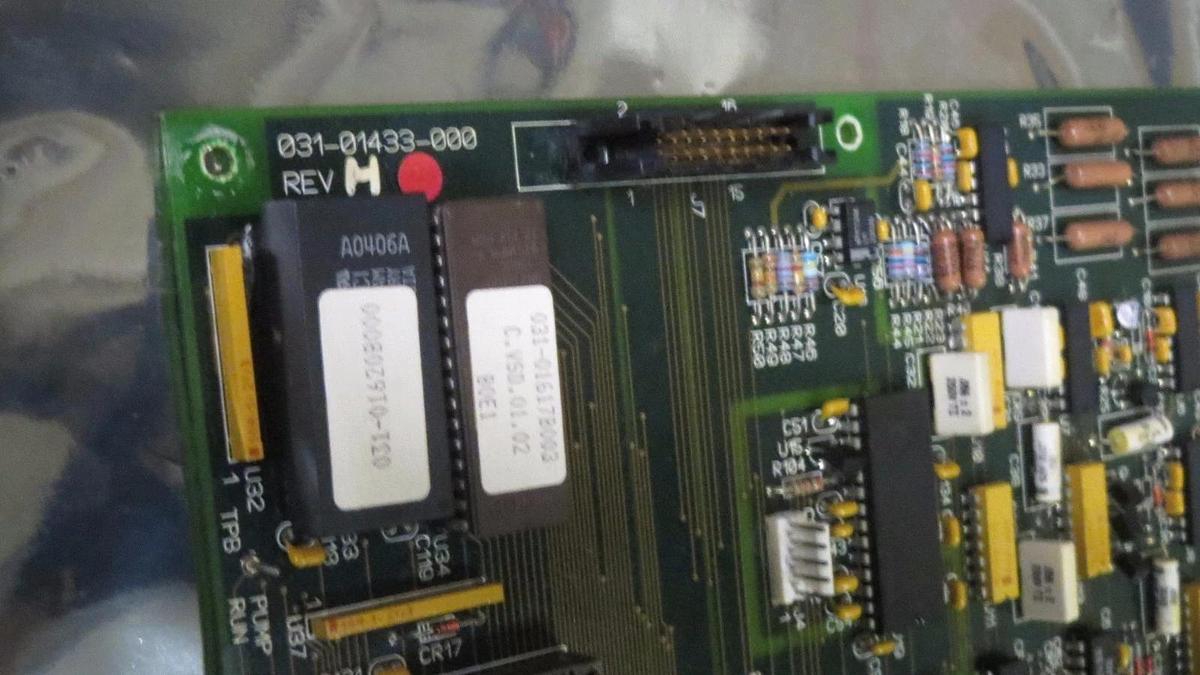 Used YORK LOGIC CONTROL CIRCUIT BOARD MODEL/REVISION: 031-01433-000 REV H
