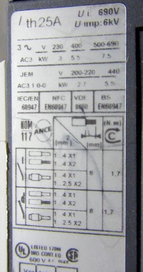 Used SQUARE D MANUAL MOTOR STARTER LC1-D12 25 AMP 600 VAC 10 HP W/ GV2-P14H7