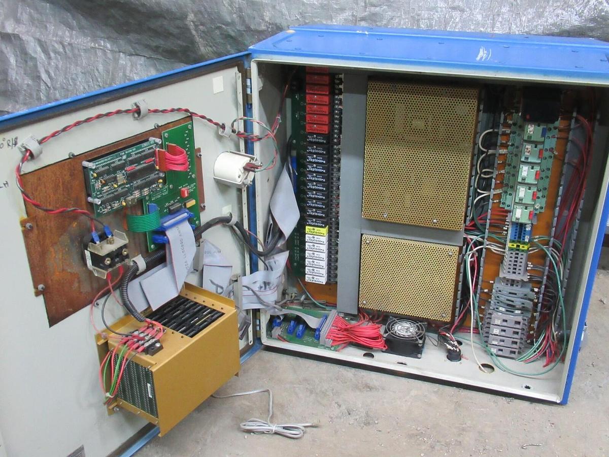 Used TECOGEN TECOCHILL CH-175 CHILLER CONTROL PANEL INTERFACE R-22 208/230 VAC 1 PH