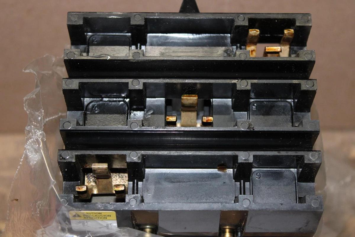 NEW SURPLUS SQUARE D I-LINE CIRCUIT BREAKER FA36060 60 AMP 600 VOLT 3-POLE