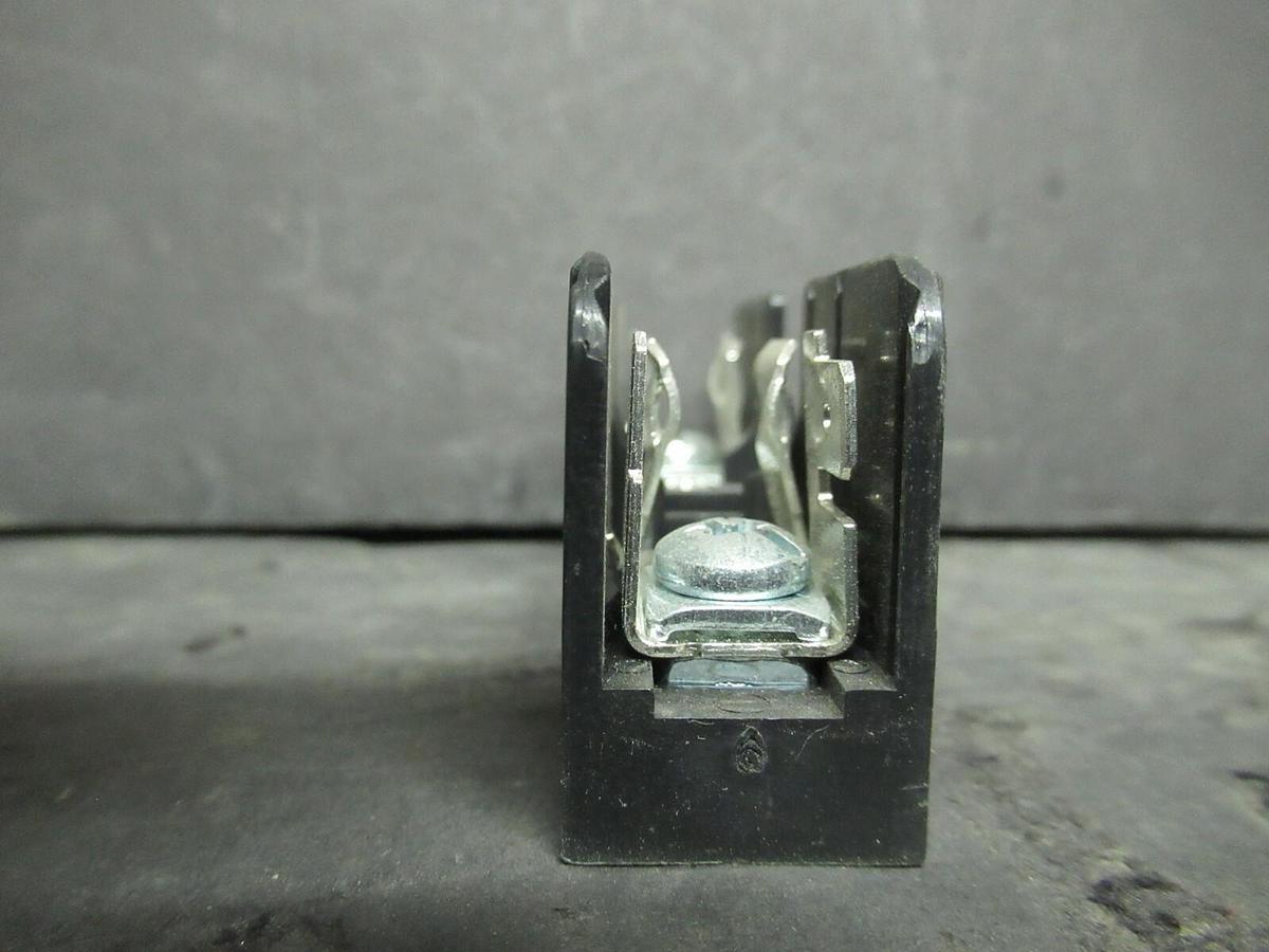 Used (2) LITTELFUSE FUSE LUG SET L60030M-1PQ 600 VOLTS 30 AMP **WARRANTY INCLUDED!**