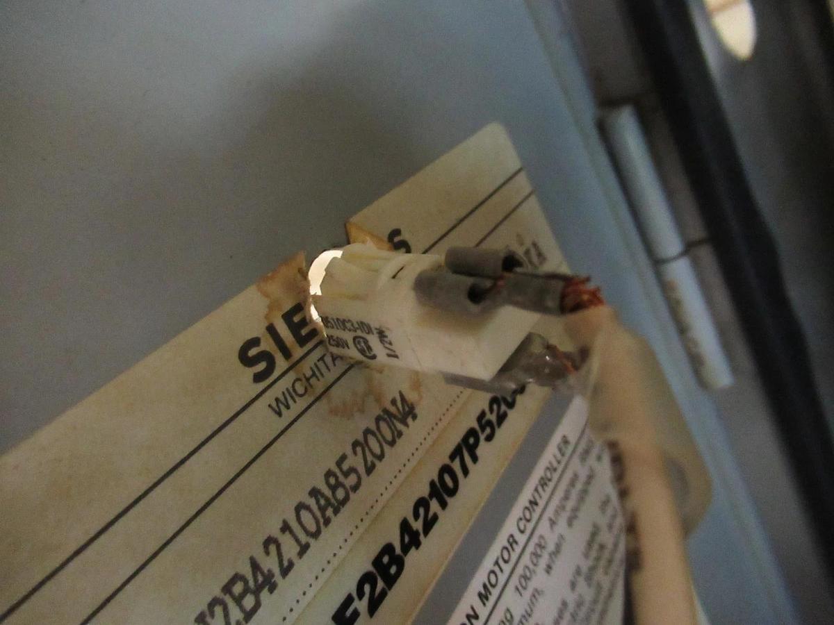 Used SIEMENS COMBINATION STARTER SCN2B4210A85200N4 600A NEMA SIZE 0 **WARRANTY**