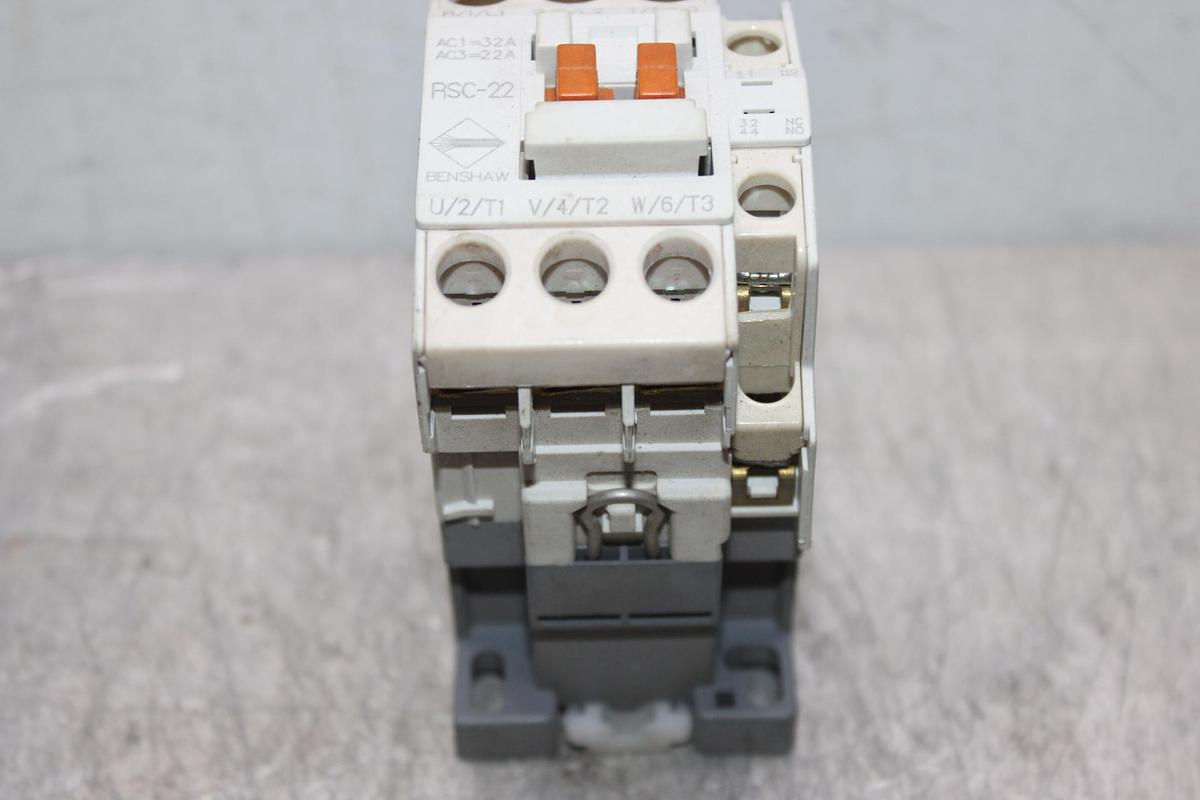 Used BENSHAW NEMA CONTACTOR RSC-32 NEMA SIZE 0 600 VAC 40 AMP 20 HP