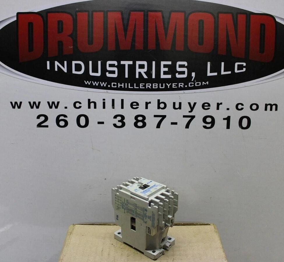 Used CUTLER HAMMER CONTACTOR D15CR31 SER. B1 10 AMP 600 VAC 3-POLE COIL: 110/120V