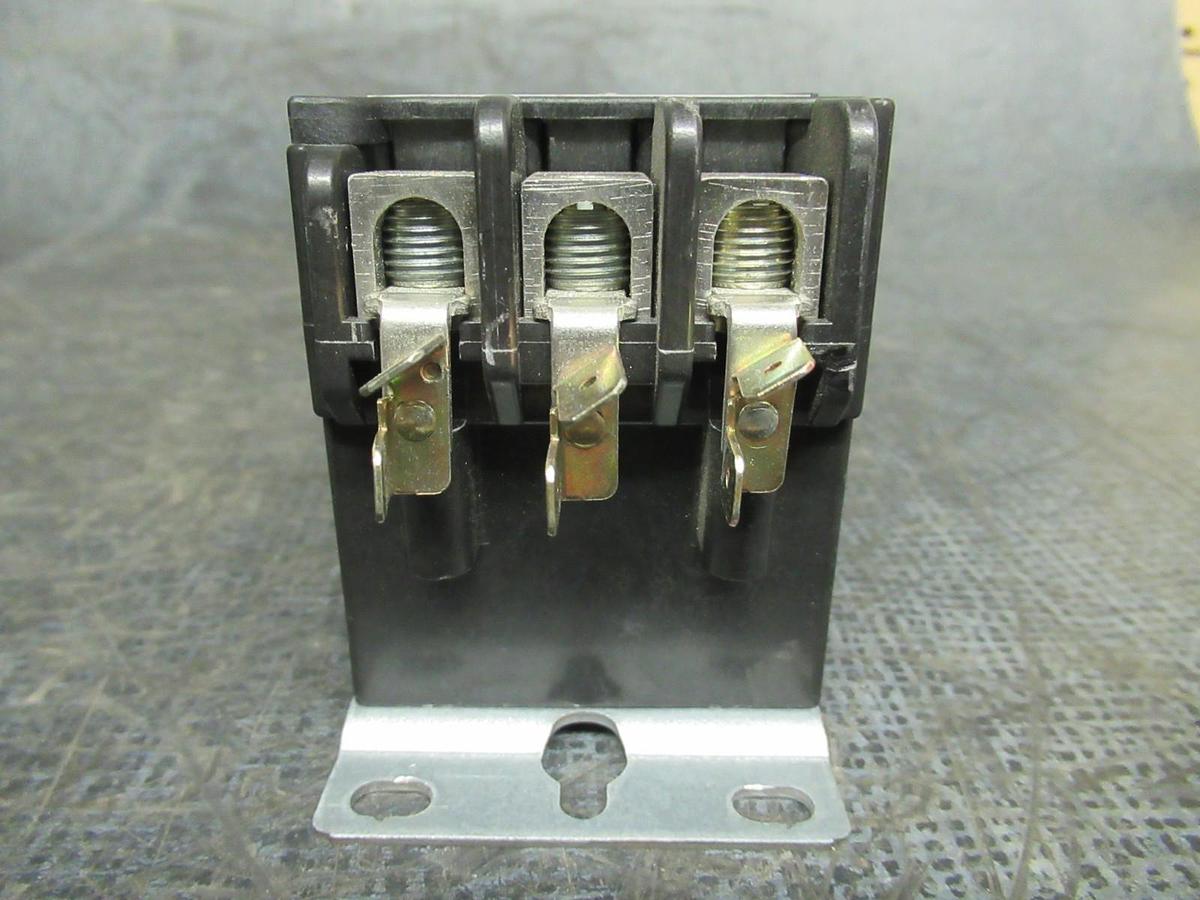 Used FURNAS DEFINITE PURPOSE CONTACTOR 42CF35AF 40 AMP 600V 15HP **WARRANTY**