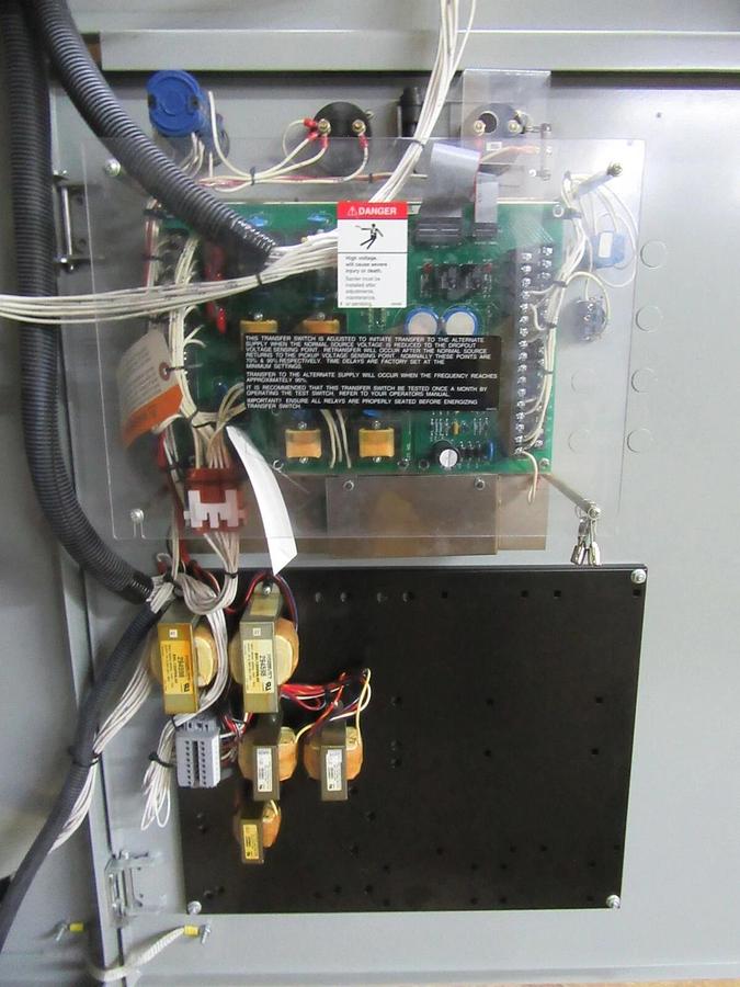 NEW 1000 AMP KOHLER ASCO ATS AUTOMATIC TRANSFER SWITCH ZCB-566641-1000 480 V 3 P