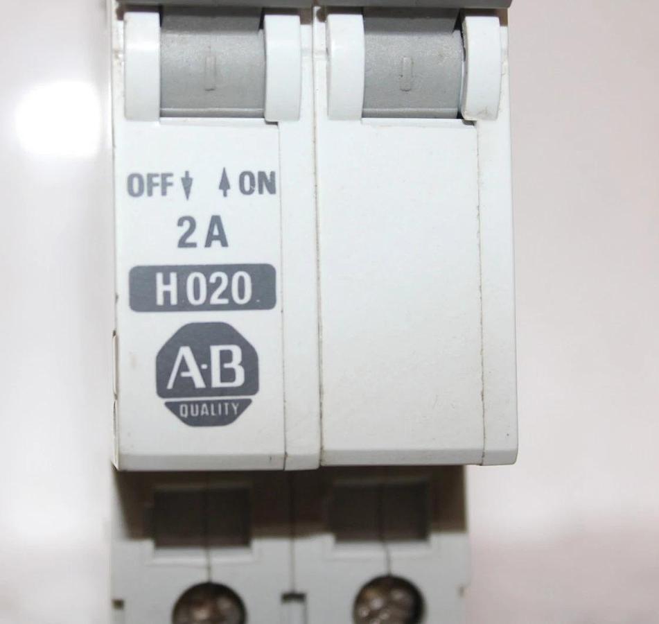 Used ALLEN BRADLEY CIRCUIT BREAKER 1492-CB2 SINGLE POLE 2 AMP 480 VAC H020