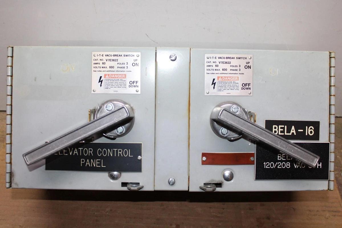 Used ITE FUSIBLE PANELBOARD TANDEM DISCONNECT V7E3622 60 AMP 600 VOLT 3-PHASE