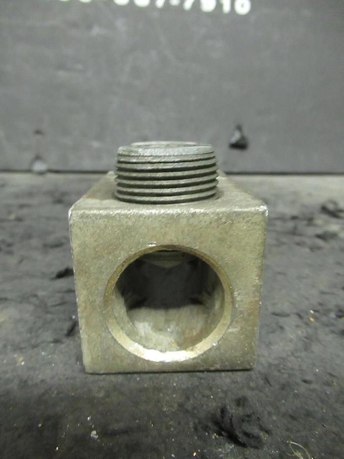 Used (3 QTY) CMC LID2-600 2 DOUBLE BARREL MECHANICAL CONNECTOR LUG TAP #2 - 600MCM