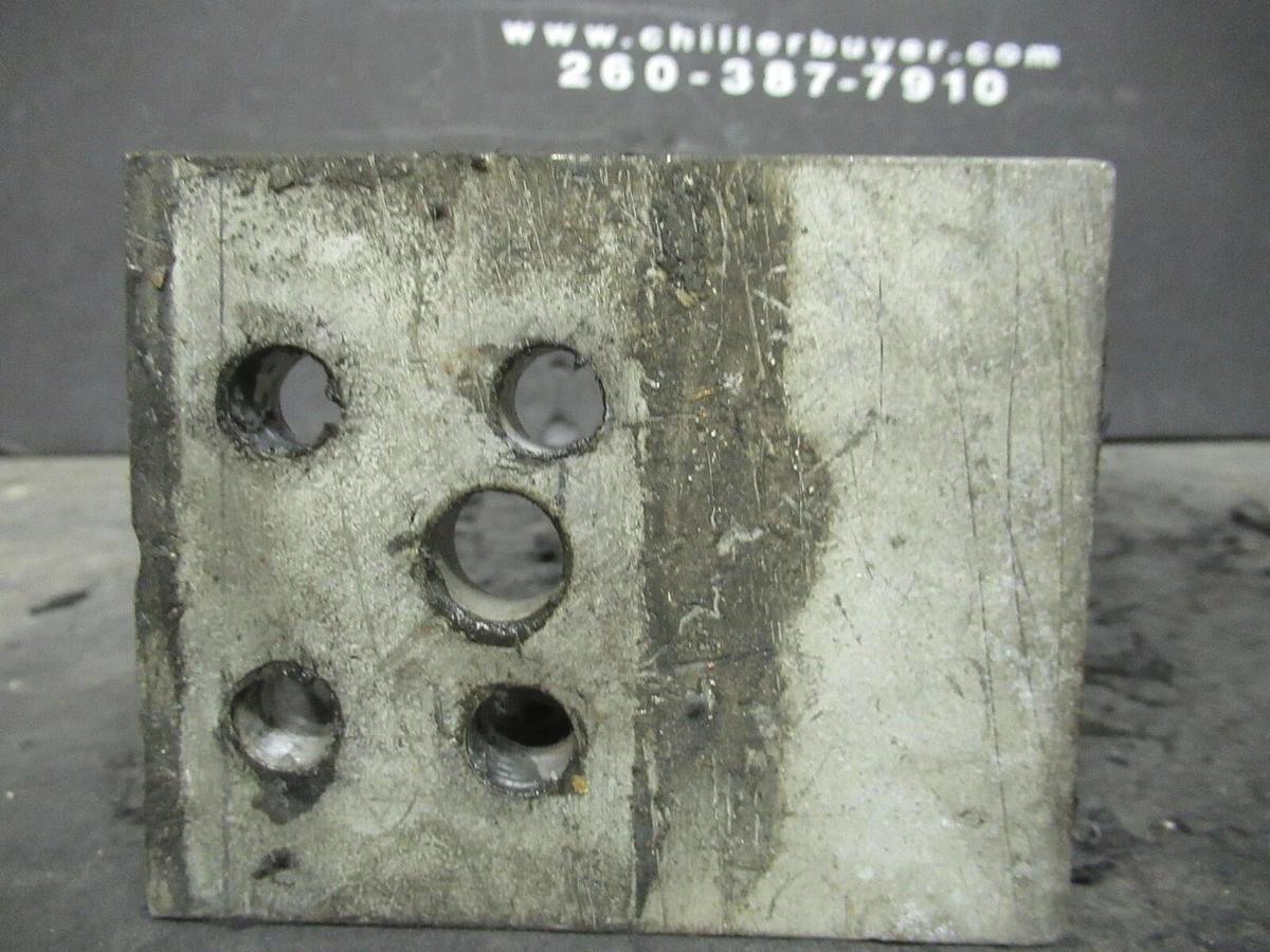 Used (2 QTY) ILSCO D2059 2 DOUBLE BARREL MECHANICAL CONNECTOR LUG TAPS 300 - 800MCM