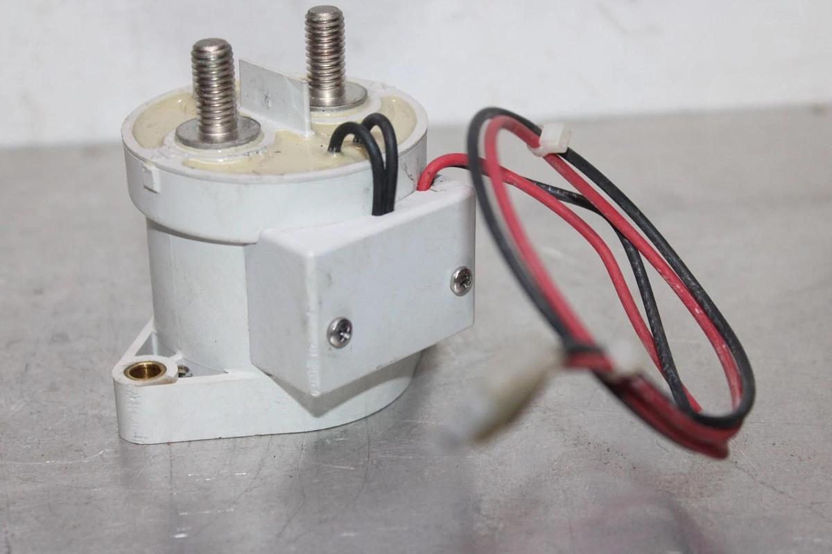 Used CII TECHNOLOGIES KILOVAC CZONKA III RELAY EV200AAACA COIL: 12/24 VDC