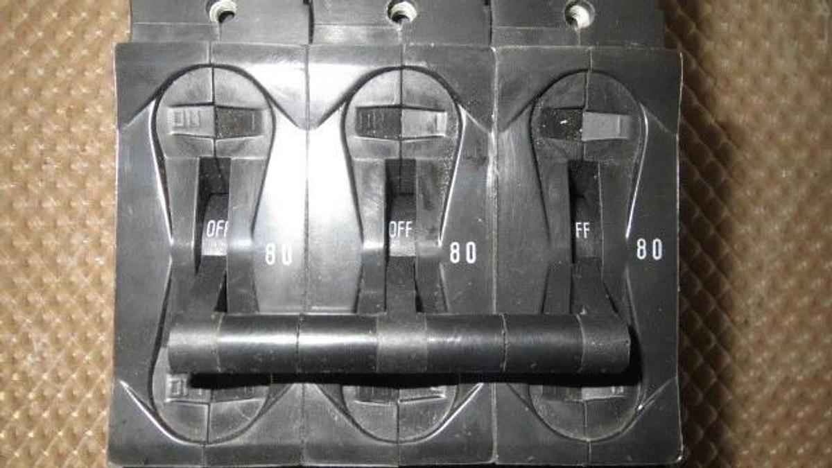 Used 80 AMP BREAKER AIRPAX BREAKER -- F.L. AMPS 80 -- 480 VAC -- 3 POLE