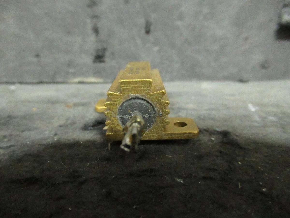 Used (6 QTY) VISHAY DALE RH-25 25 WATT 0.5 OHM ALUMINUM POWER RESISTORS MI9402 1%