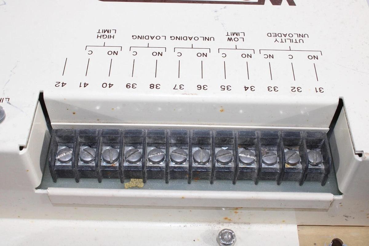 Used WOODWARD AUTOMATIC POWER TRANSFER & LOAD CONTROL 9905-007-N 115-230 VAC