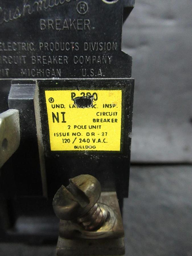 Used BULLDOG ELECTRIC / PUSHMATIC BREAKER P-280 46011 30 AMP 240 VAC 2-POLE