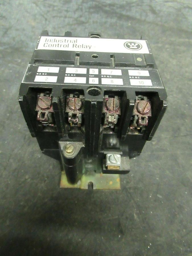 Used 10 AMP WESTINGHOUSE INDUSTRIAL CONTROL RELAY AR4A 600 VAC 766A023G01 120 V COIL