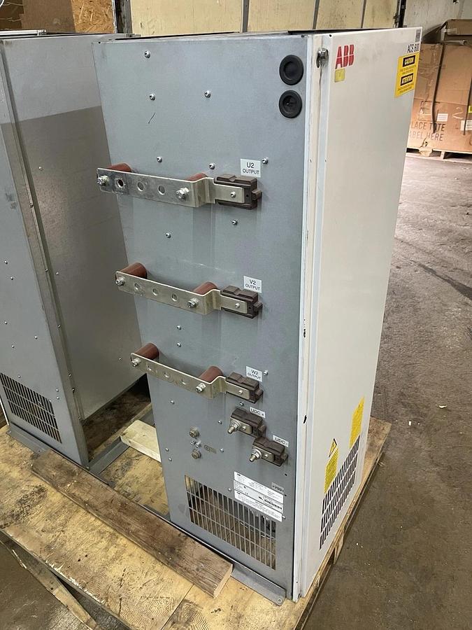 Used (1) ABB ACS600 VARIABLE SPEED DRIVE ACS604-0490-5+V991 500 VOLT 312 AMP 300 HZ