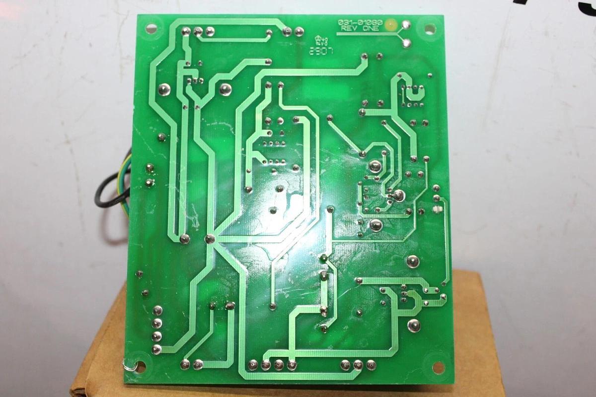 Used YORK HVAC PROCESSOR CIRCUIT BOARD 031-01080-000 REV. C **WARRANTY INCLUDED**