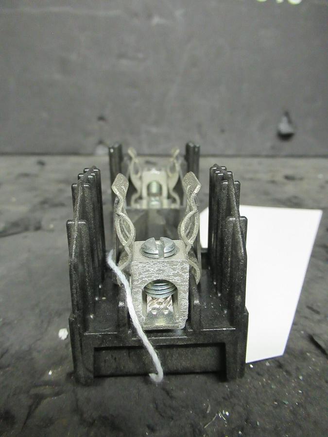 Used 60 AMP BUSS R25060-1CR 1 POLE CLASS R FUSEHOLDER BLOCK 240 VAC 200K RMS SYM AMPS