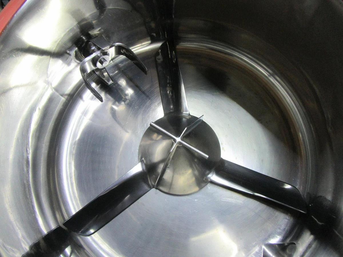 Used 110 L (29 GALLON) DIOSNA UNIVERSAL MIXER / CHOPPER V100 480 VAC 18 AMPS 3 PHASE