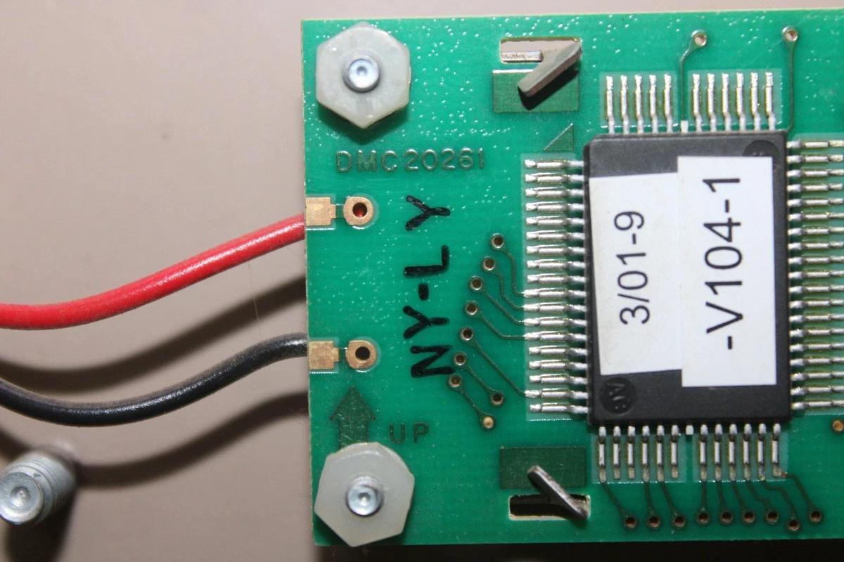 Used YORK MILLENNIUM SCREW CHILLER CONTROL PANEL YK-371-02723-101 024-309100-000