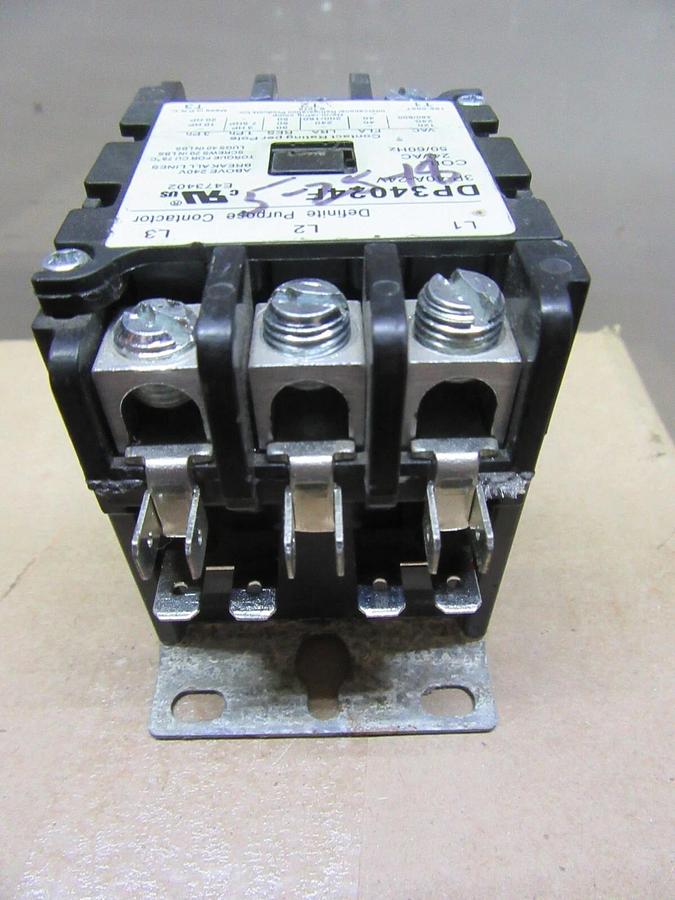 Used IRP CONTACTOR DP34024F 40 AMP 600 VAC 20 HP 3-POLE 3-PHASE COIL: 24 VOLT