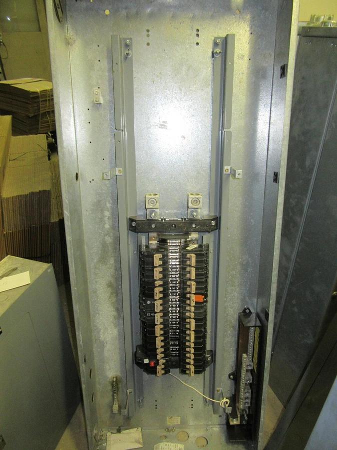 Used CUTLER HAMMER MLO SERVICE PANELBOARD 225 AMP NEMA TYPE 1 42-SLOT 120/240 VAC