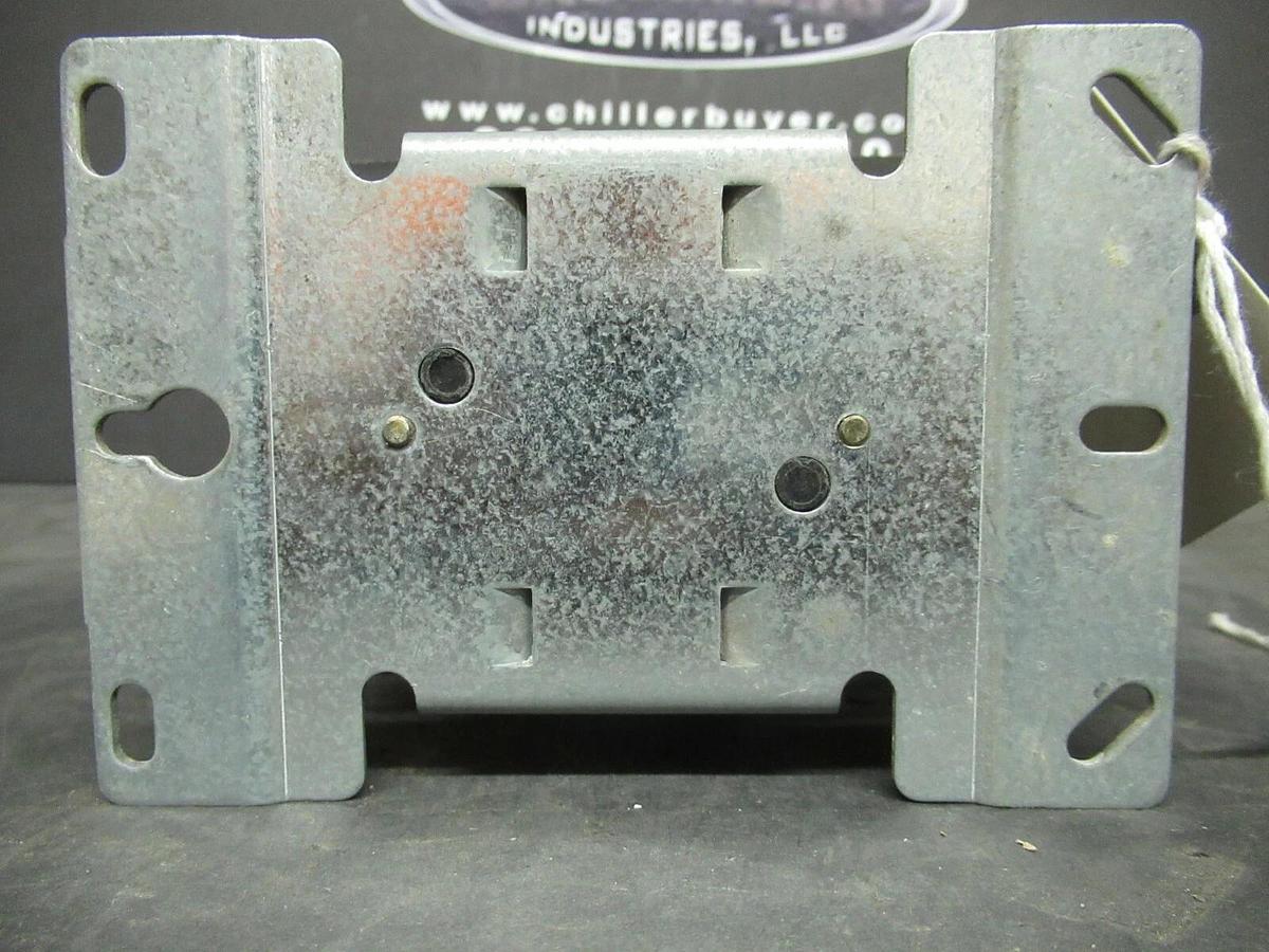 Used SIEMENS CONTACTOR 42FE35AF306R / HN53HG1200 75 AMP 600 VAC 93 AMP/RES