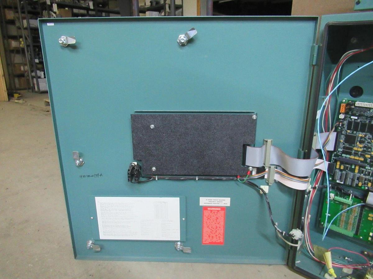 Used YORK CENTRIFUGAL CHILLER MILLENIUM OPTIVIEW CONTROL CENTER 371-02448-101
