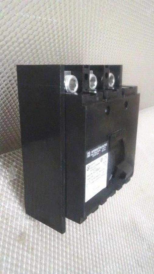Used SQUARE D BREAKER 225 AMP 240 VAC 3 POLE MODEL Q2L3225H **WARRANTY INCLUDED**