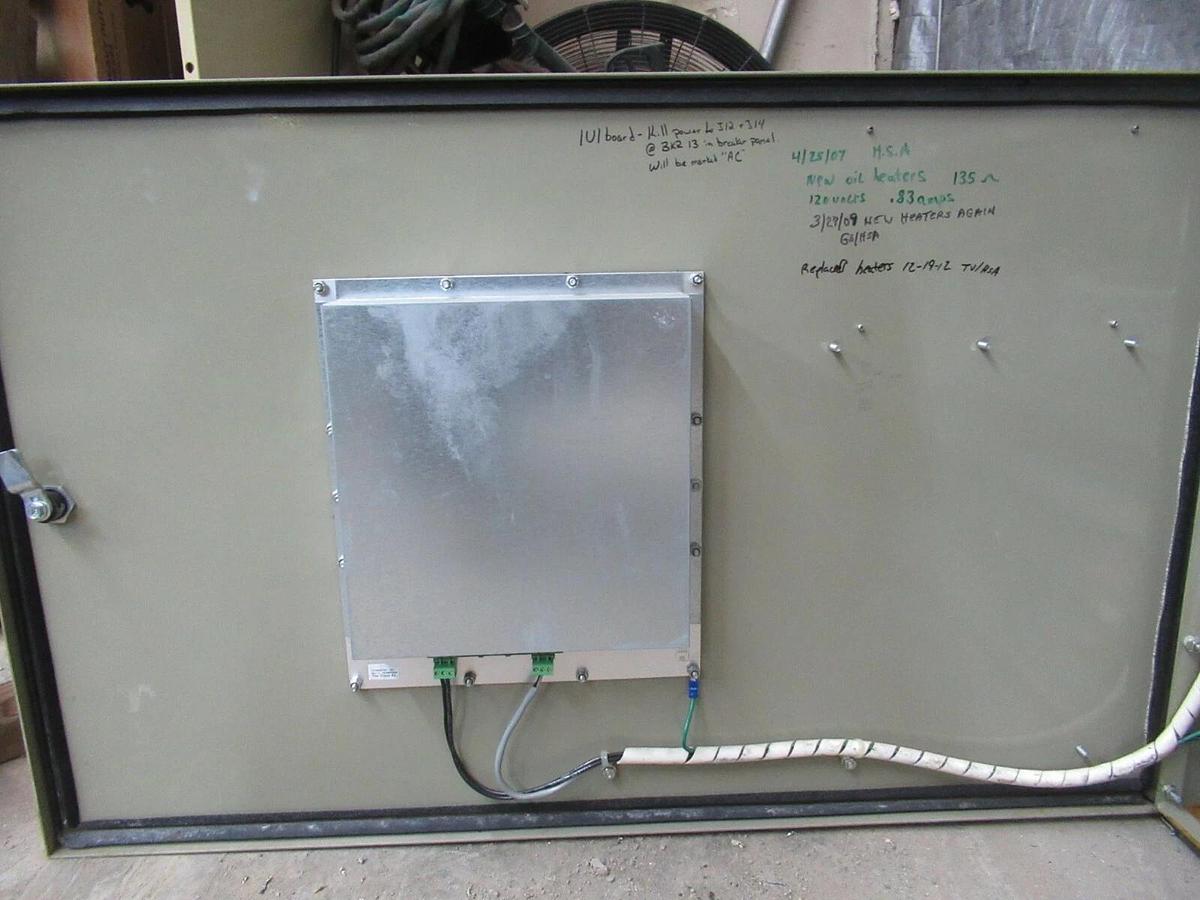 Used TRANE SERIES R CENTRAVAC CONTROL INTERFACE FOR RTHB150 CHILLER 208 VAC 3 PH R22