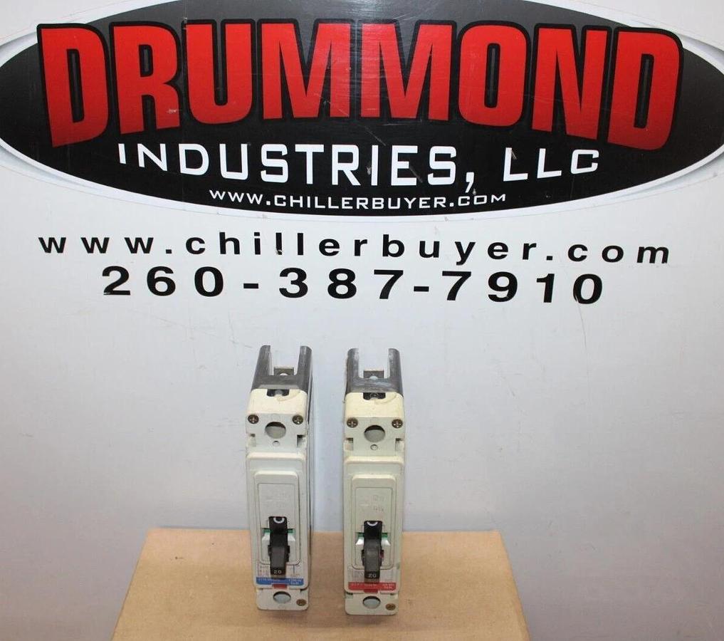 Used LOT OF 2 CUTLER HAMMER HFD1020 20 AMP 277 VAC SINGLE POLE HFD-65K