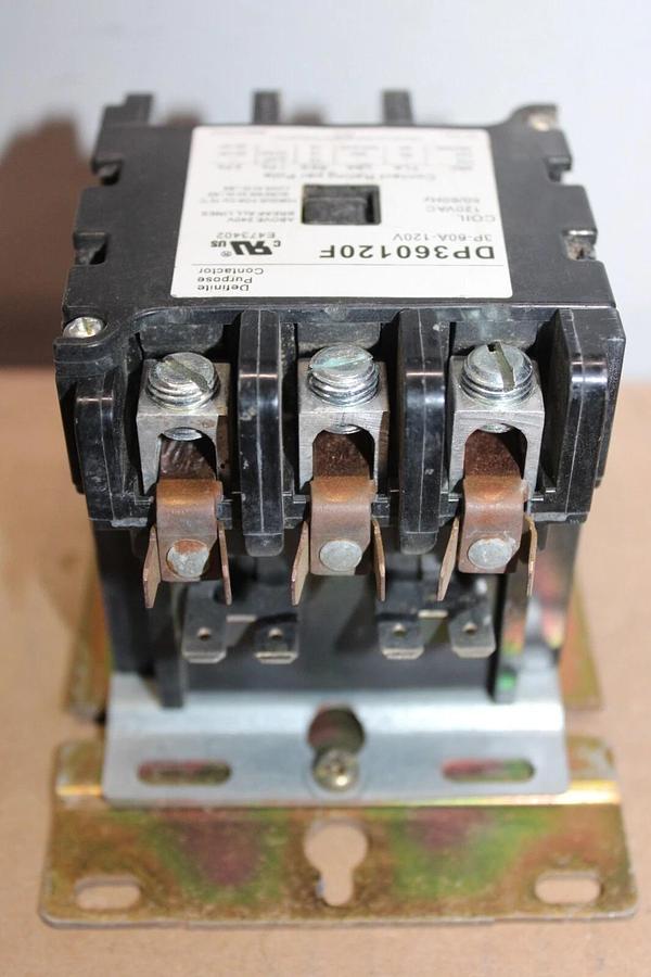 Used INTERNATIONAL REFRIGERATION PRODUCTS CONTACTOR DP360120F 60 AMP 600V 3-PHASE