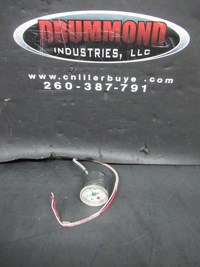 Used SMC PRESSURE GAUGE W/ SWITCH GP46 0-1 MPA 125/250 VOLT 0.3/0.2 AMP